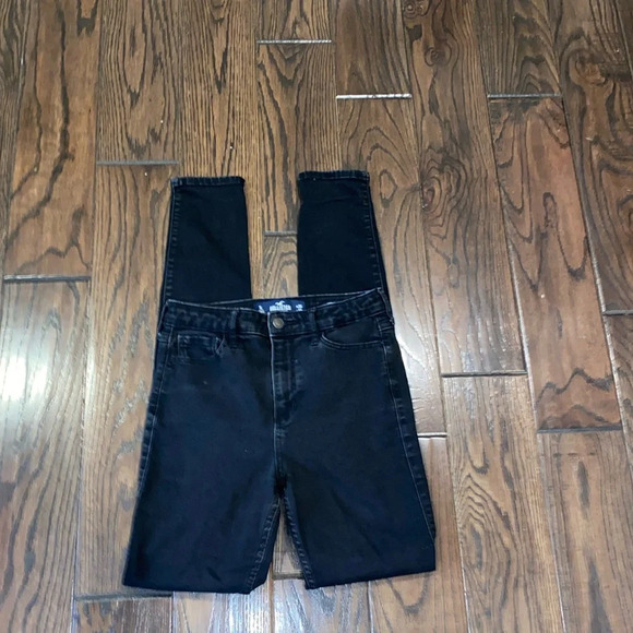 Hollister skinny jeans size 25/32 long - Picture 7 of 9
